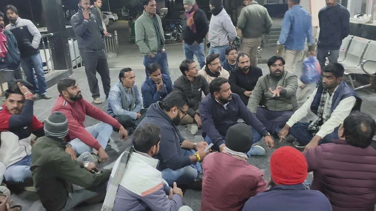 अल्ट्राटेक प्लांट में श्रमिक की मौत,  80 फीट ऊंचाई पर फंदे से लटका मिला शव