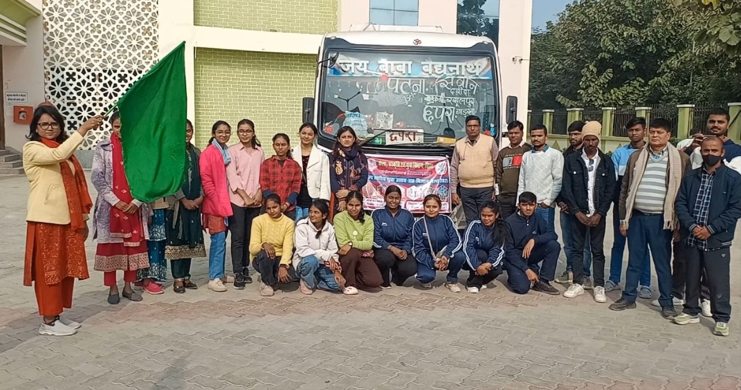 राज्य स्तरीय युवा उत्सव में सम्मिलित होने सारण की 24 सदस्यीय टीम रवाना