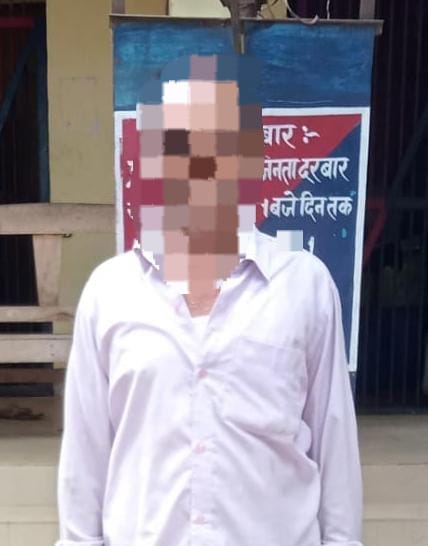 बिहार के सीवान में पुलिस टीम पर हमला व फायरिंग मामले में आरोपी ललन चौबे गिरफ्तार