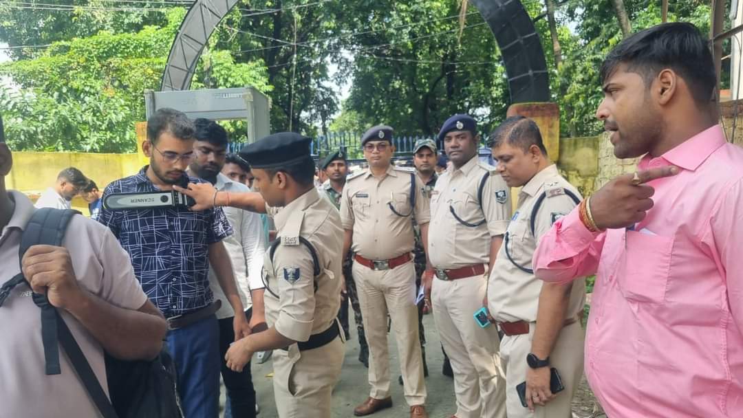 चार केंद्रों में चल रहे पहले चरण की  सिपाही भर्ती लिखित परीक्षा कदाचारमुक्त सम्पन्न