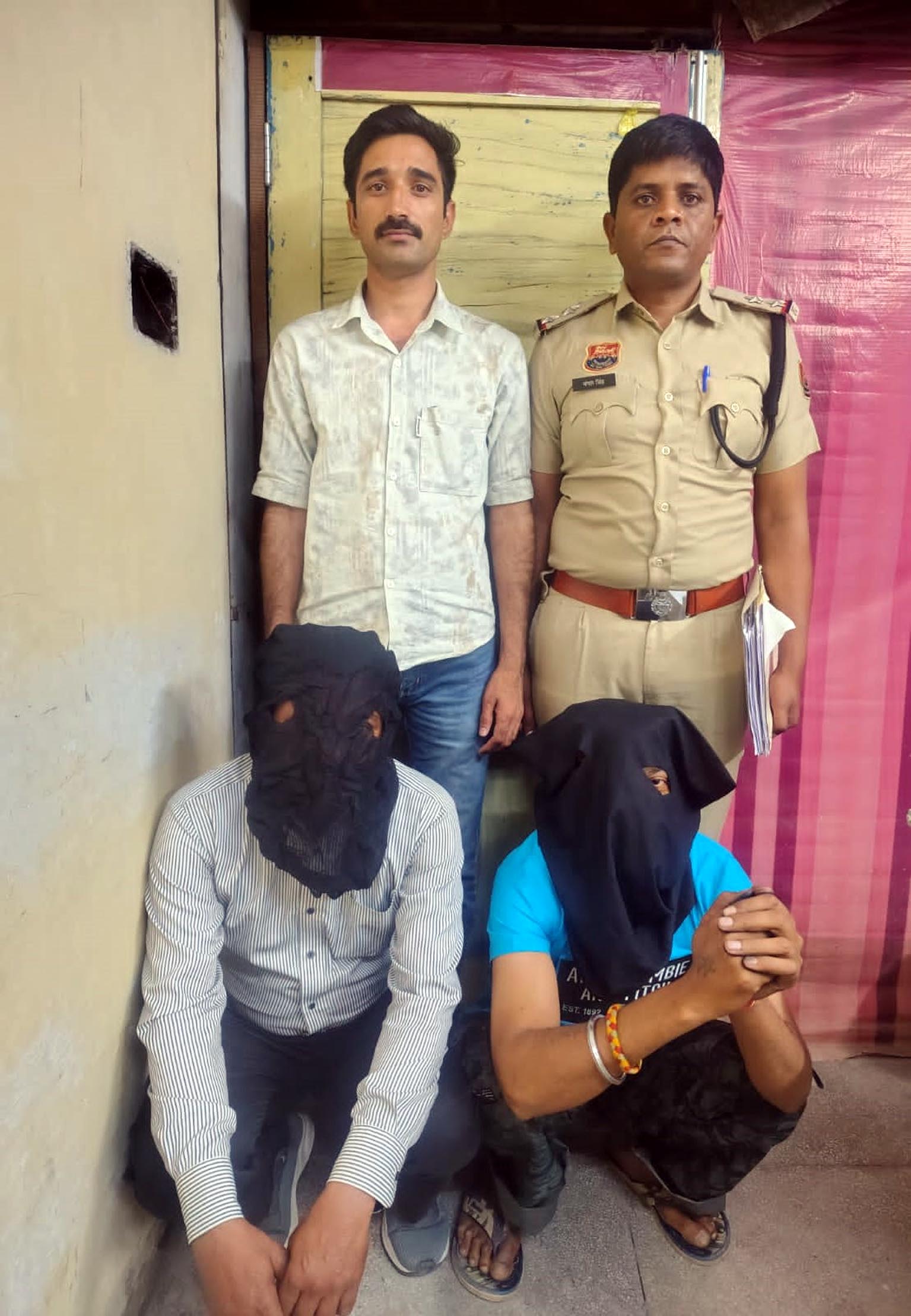 फतेहाबाद पुलिस ने दो साइबर ठग दबोचे