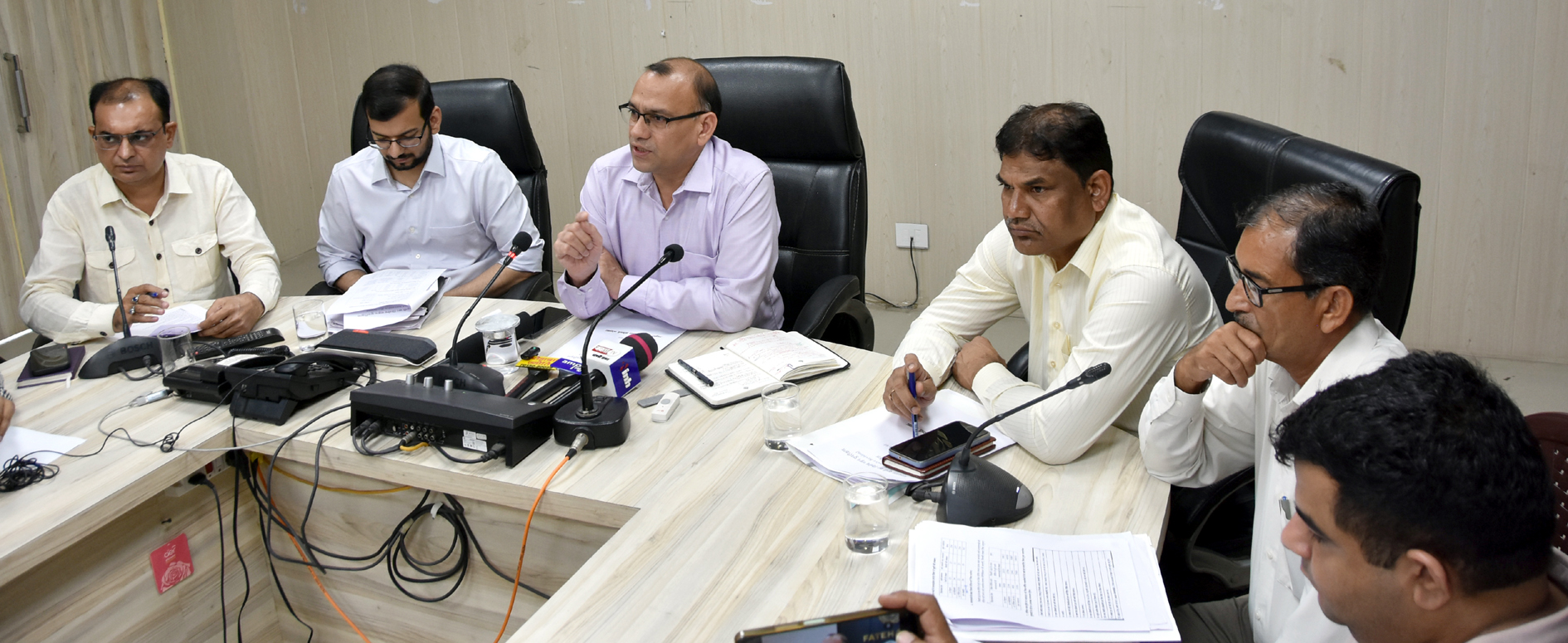 फतेहाबाद में एसआईआर अभियान तेज, 1.06 लाख मतदाताओं को नोटिस