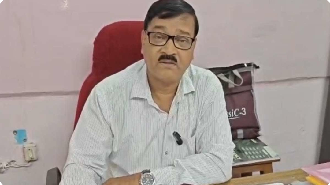 जमशेदपुर के कॉलेज में छात्र लाया देसी कट्टा और कारतूस, वीडियो वायरल होने पर कार्रवाई शुरू