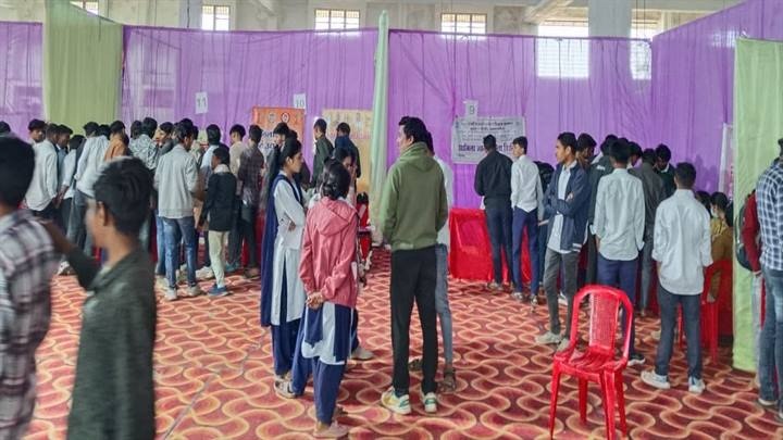 जबलपुरः आदर्श आईटीआई में आज युवा संगम एवं रोजगार मेले का आयोजन