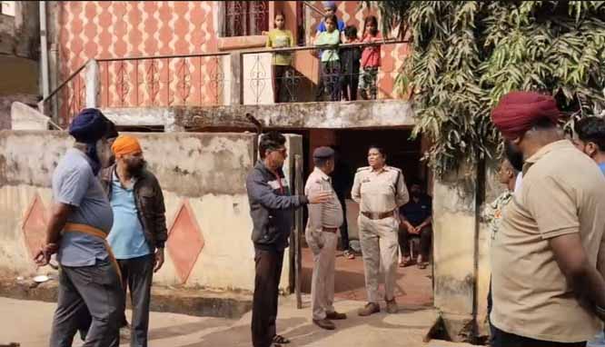 जगदलपुर :  बुजुर्ग ने पहले पत्नी को उतारा मौत के घाट, फिर स्वयं लगा ली फांसी