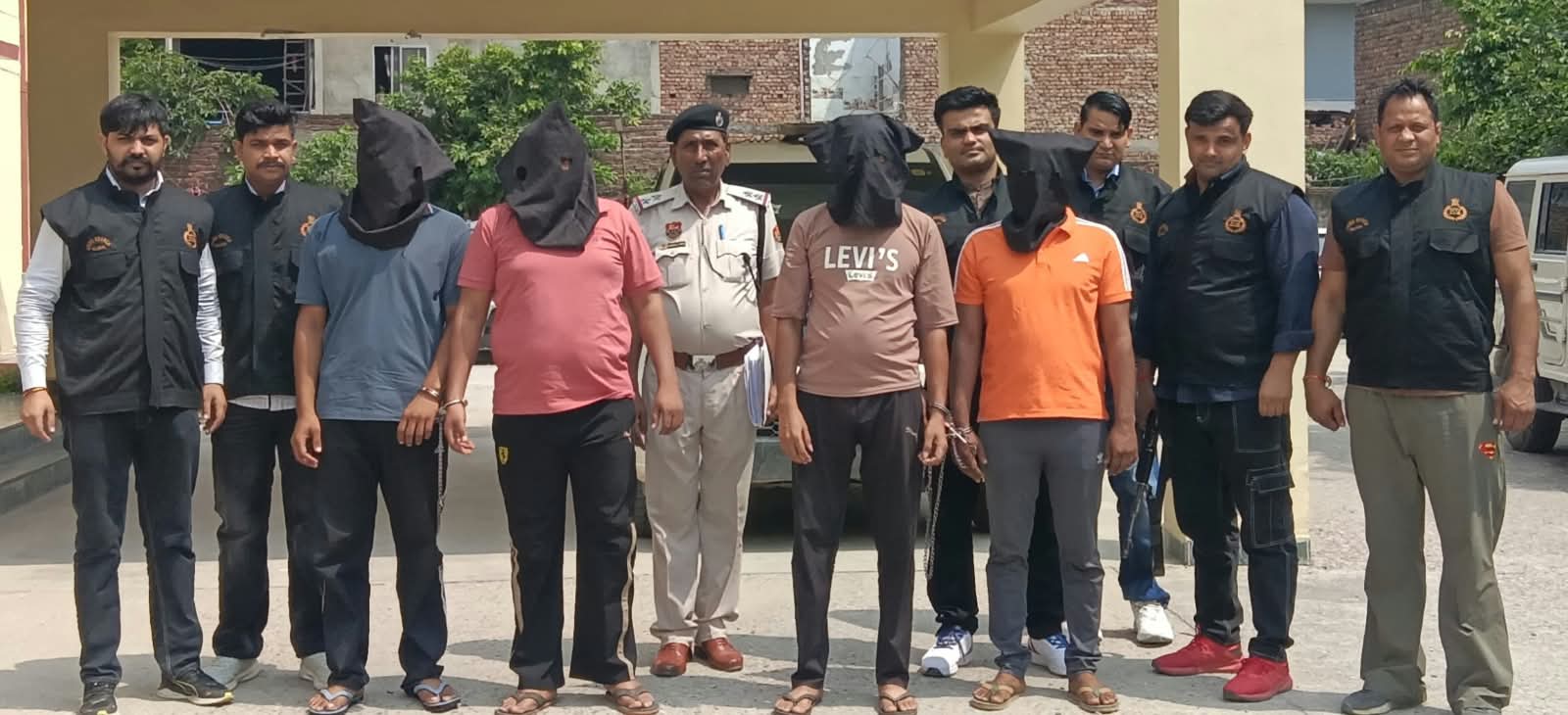पलवल में सरिया लूटकांड का खुलासा, फर्जी अधिकारी बनकर वारदात करने वाले दो गिरफ्तार