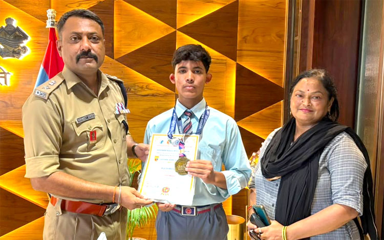राष्ट्रीय स्तर पर चमके, अब अंतरराष्ट्रीय प्रतियोगिता में करेंगे देश का प्रतिनिधित्व