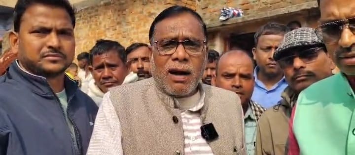 हाथी ने तीन को कुचला, दो की मौत