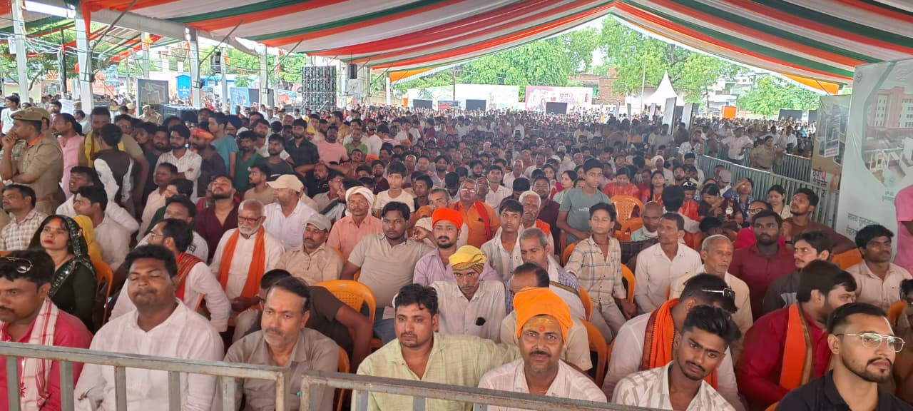 सुलतानपुर से योगी का विपक्ष पर तीखा हमला