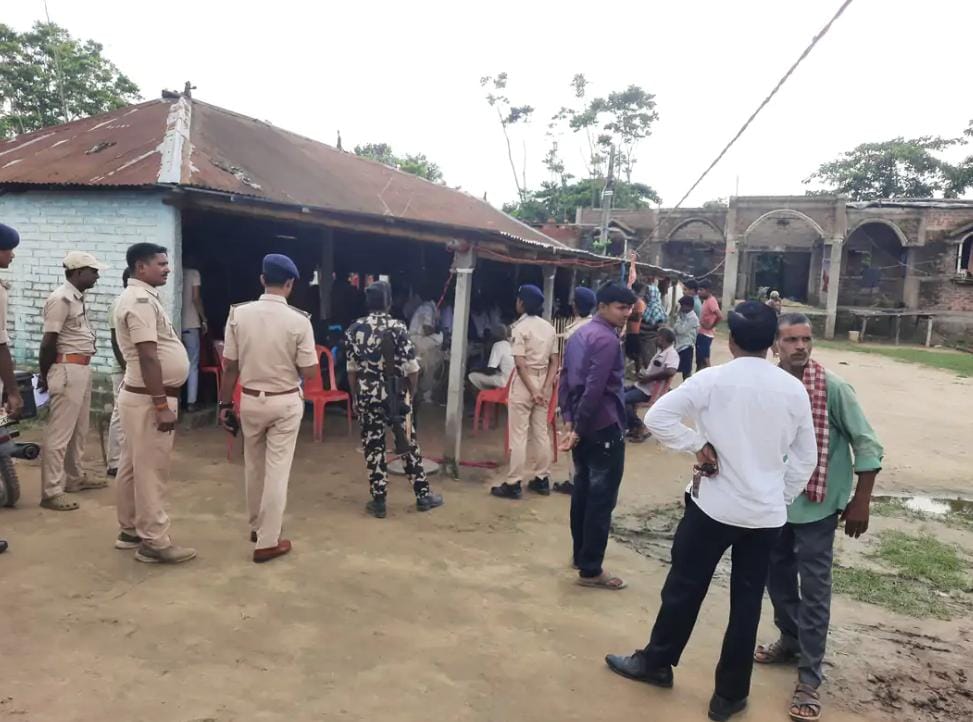 सड़क किनारे खड़े चार वर्षीय मासूम को अज्ञात बाइक ने रौंदा, इलाज के दौरान मौत