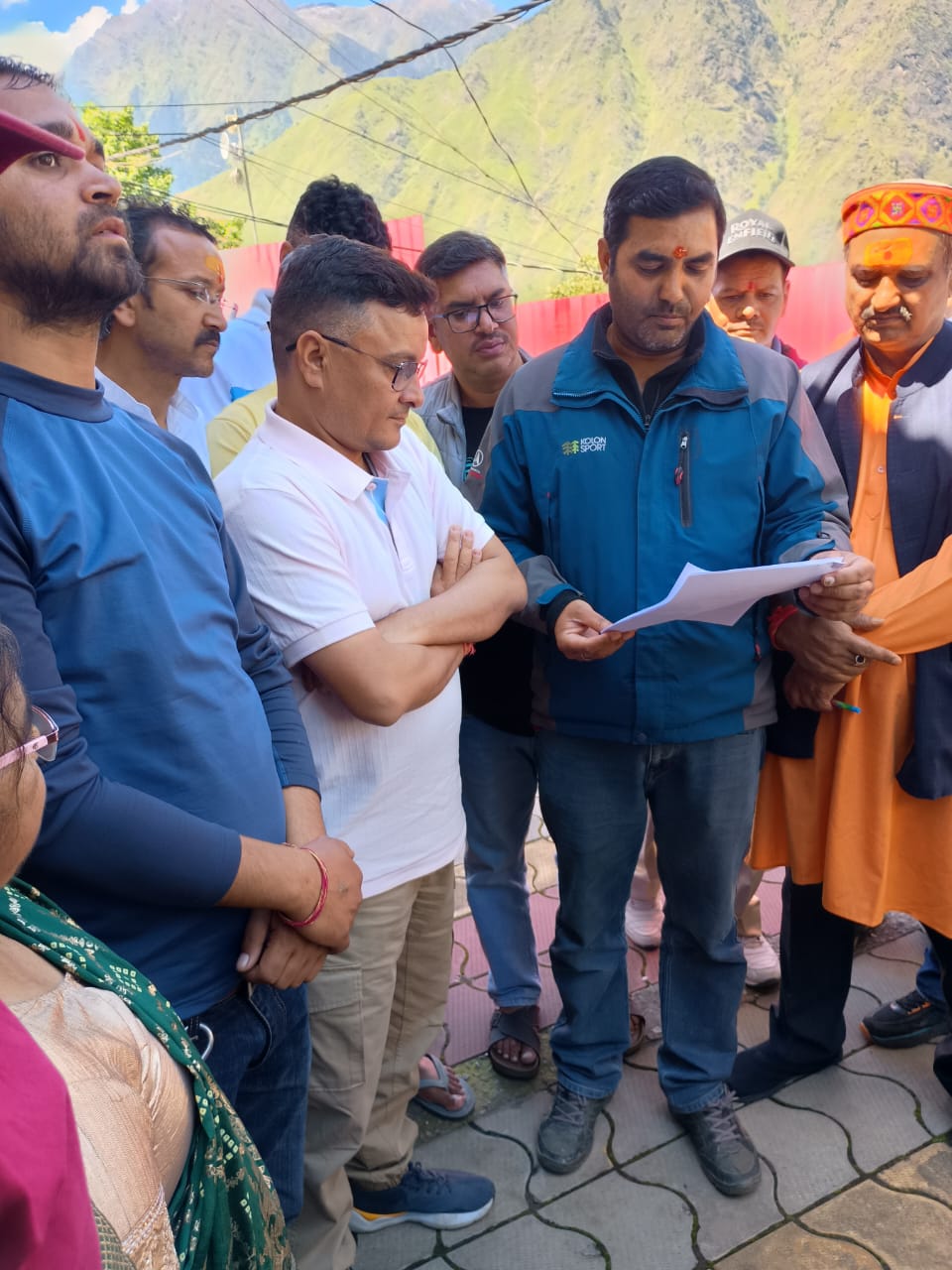 जोशीमठ आपदा : 27 सितंबर से आंदोलन की तैयारी, चक्का जाम और क्रमिक अनशन की चेतावनी