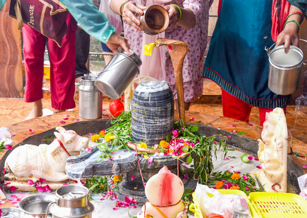 श्रावण मास के आगमन पर सीएम योगी, रेखा गुप्ता समेत कई मुख्यमंत्रियों का शुभकामना संदेश