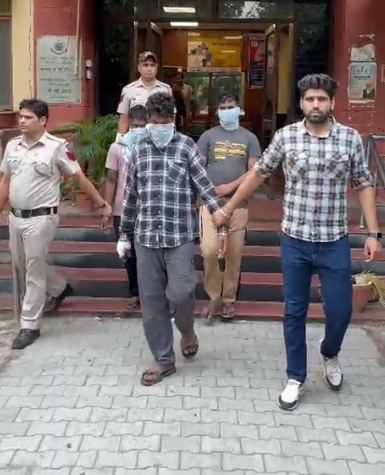 दिल्ली: चोरी के मामले का खुलासा, जीटीबी एन्क्लेव पुलिस ने तीन बदमाश पकड़े