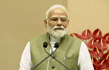 मां को याद कर भावुक हुए पीएम मोदी, बोले- आज भी उनकी कमी महसूस करता हूं